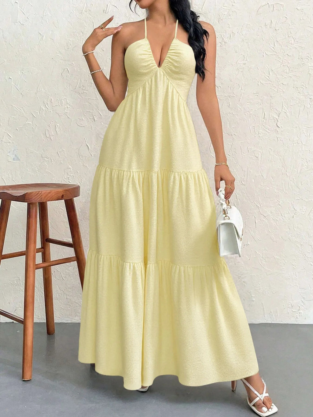 Robe Longue À Étage Dos Nu à Col Halter