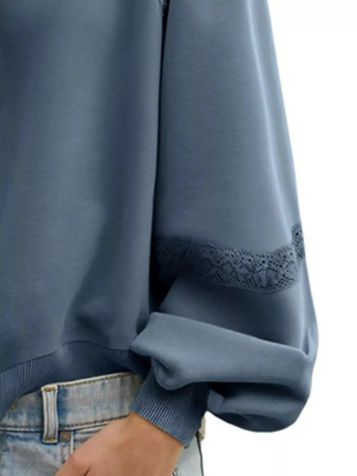 Sweatshirt Douillet à Détails en Dentelle pour un Look Chic Décontracté