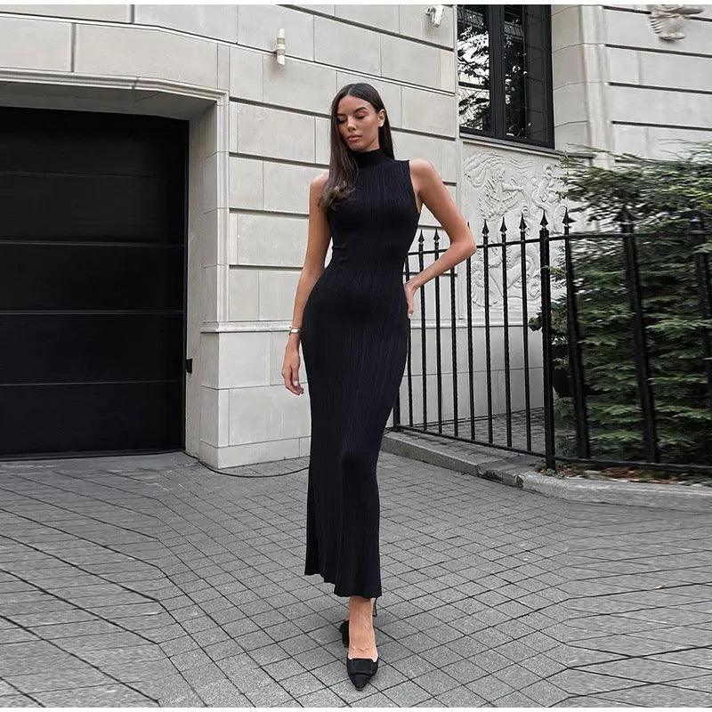 Robe midi sans manches en maille côtelée douce pour femme
