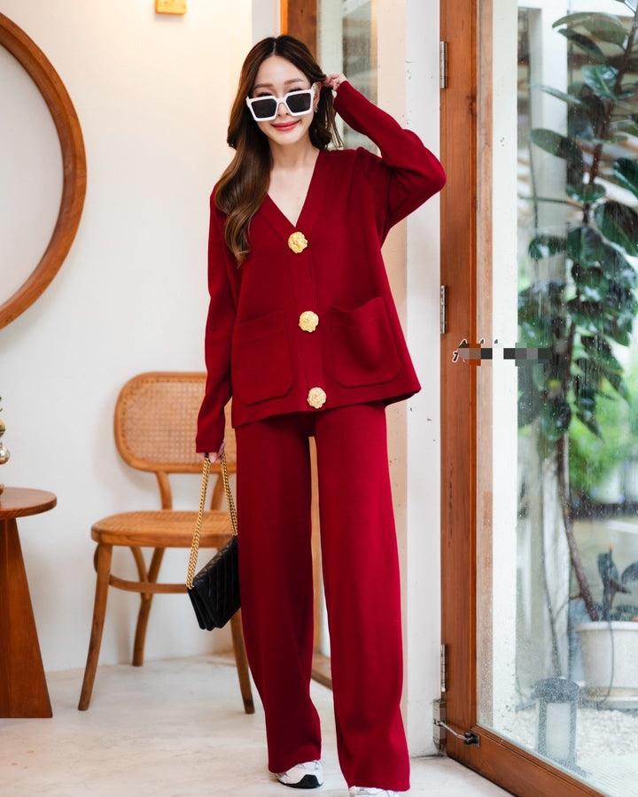 Ensemble pull en mélange de laine et pantalon à jambes larges