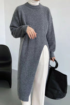 Robe-pull tricotée à fente latérale