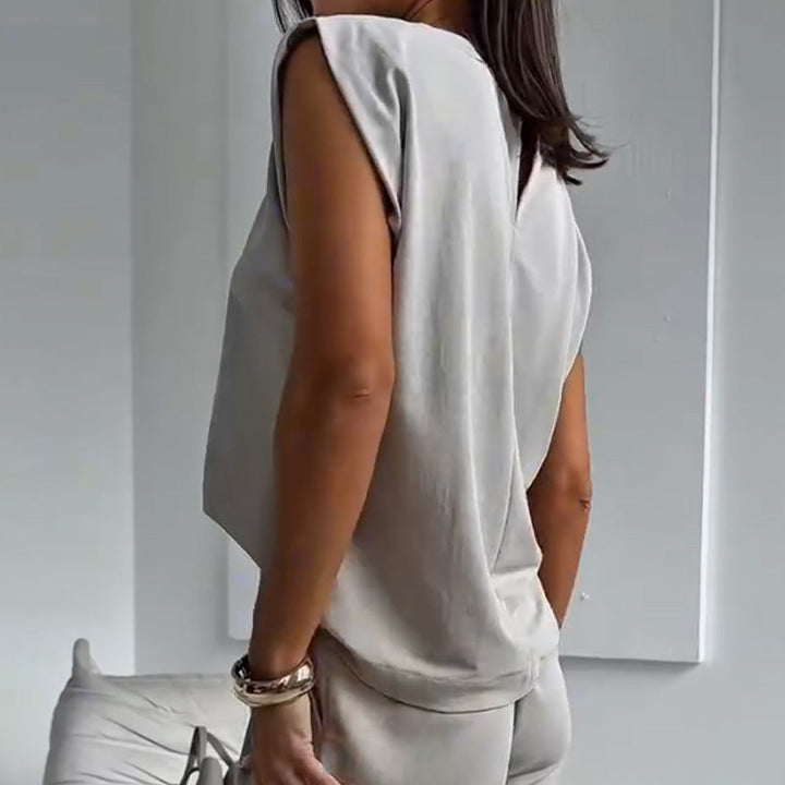 Ensemble décontracté chic deux pièces : t-shirt et pantalon à jambes larges