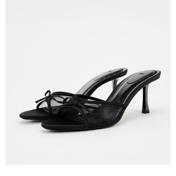 Isabelle Moreau® | Elegante Mesh-Kitten-Heels mit Schleife