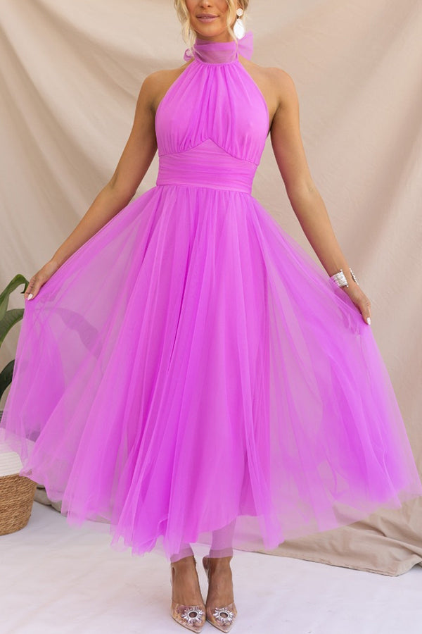 Robe longue en tulle à col licou avec détails froncés