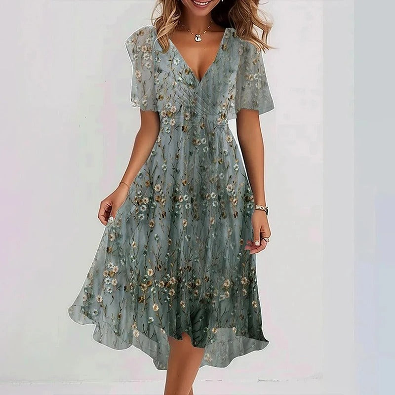 Robe féminine élégante et éclatante