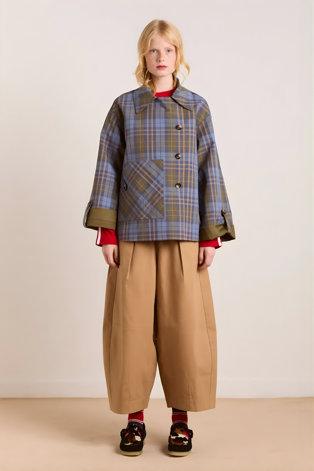 Trench-coat court réversible – Style superposé chic