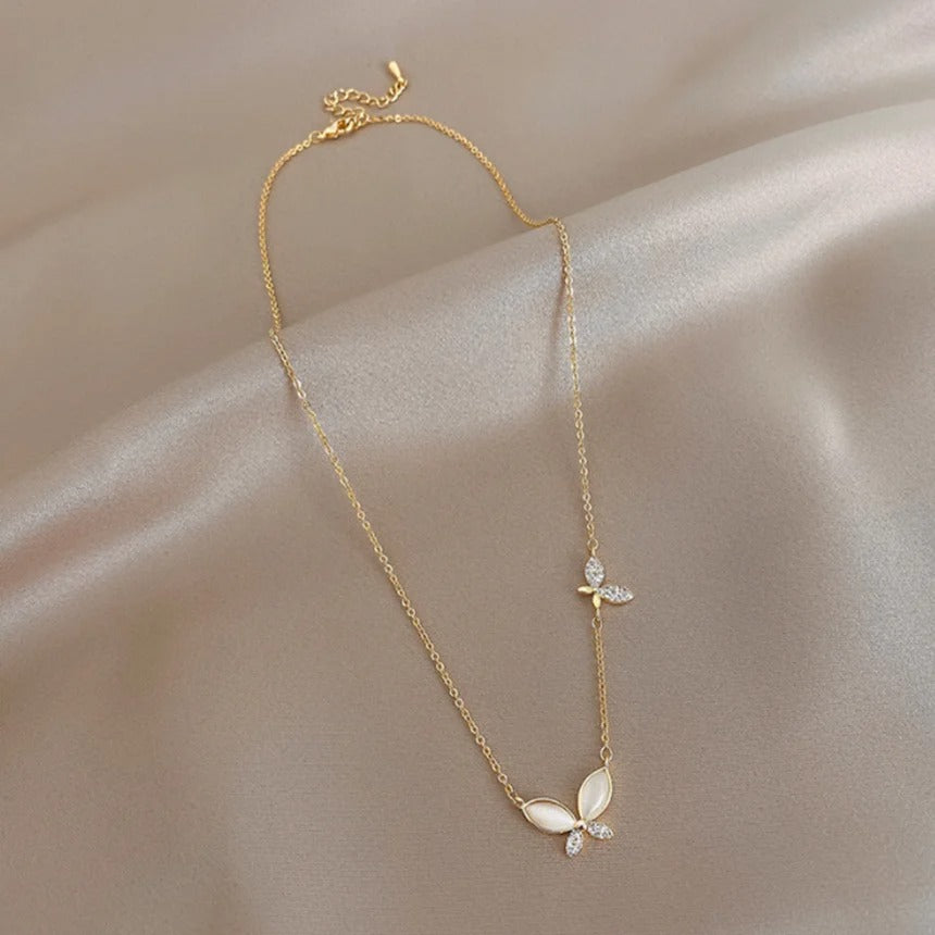 Alice Leroy® | Collier en or avec pendentif en forme de papillon