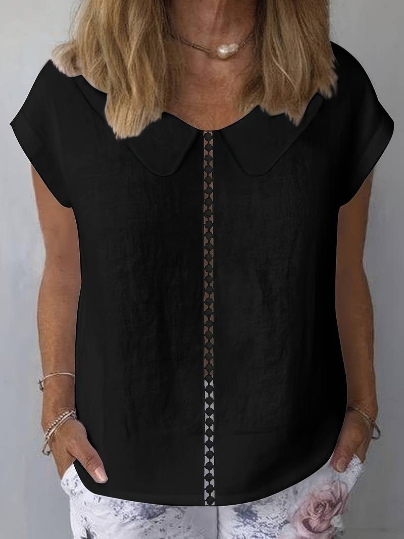 Pull en tricot à manches courtes avec col orné de dentelle