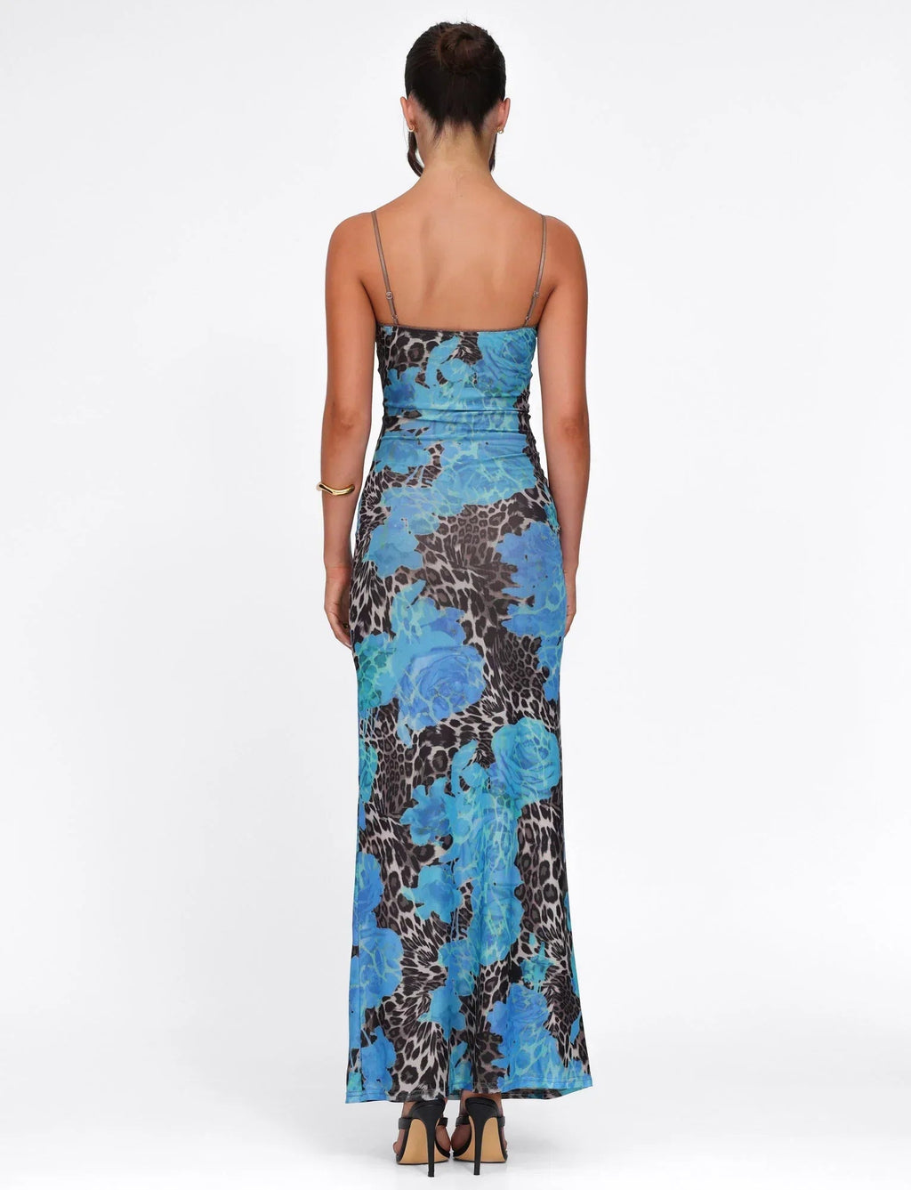 Robe longue moulante à col cœur bleue