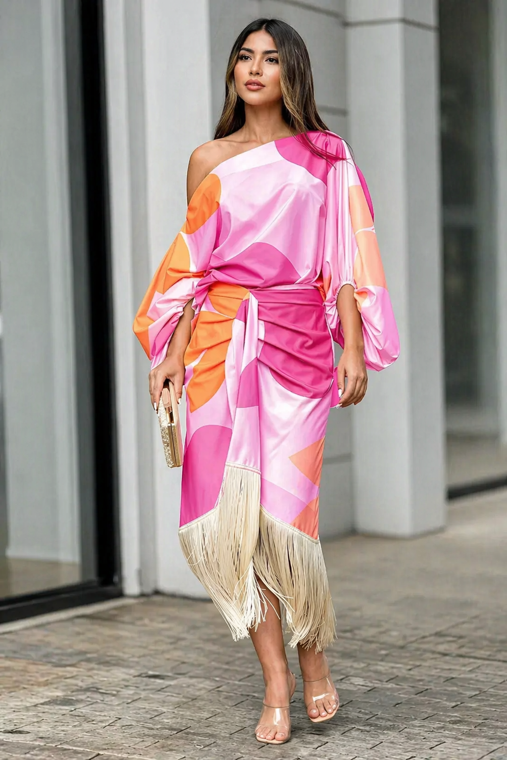 Robe de fête luxueuse à franges