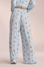 Ensemble femme imprimé chic pour une tenue tendance de saison