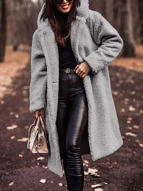 Sophie Paris Manteau long en fausse fourrure Sophie Paris