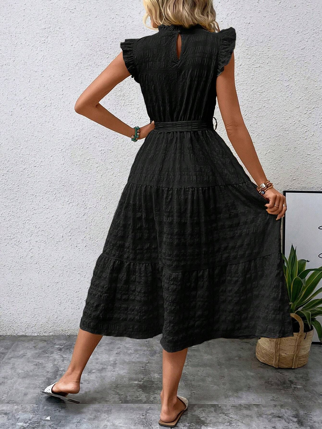 Sophie Paris | Robe à lacets à manches volantes