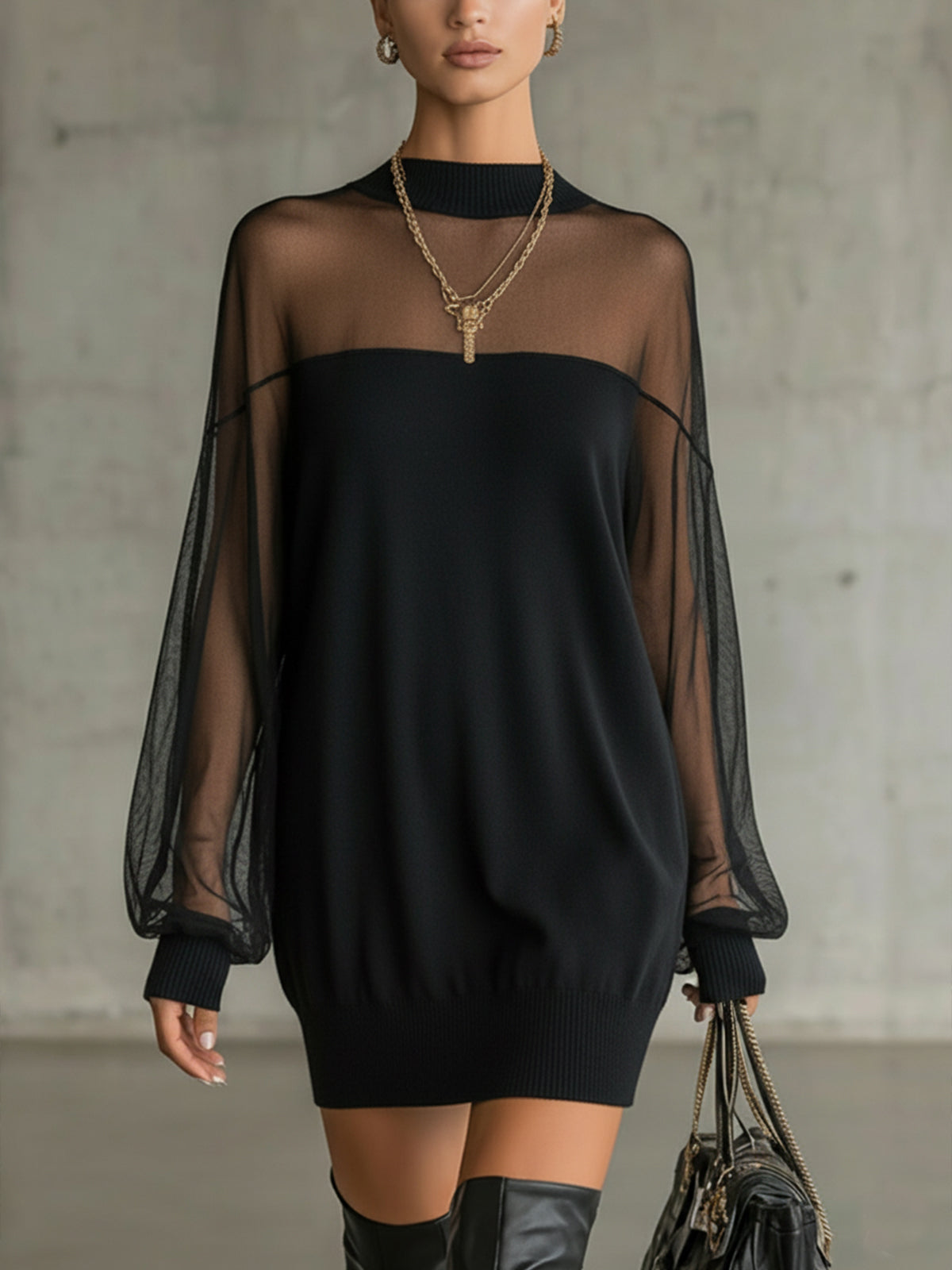 Robe Noire Élégante Courte avec Manches Longues en Résille