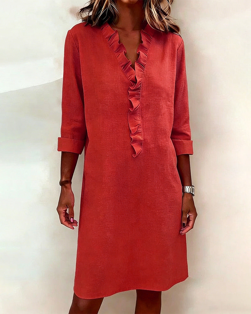 Robe droite en mélange de lin avec volants aérienne