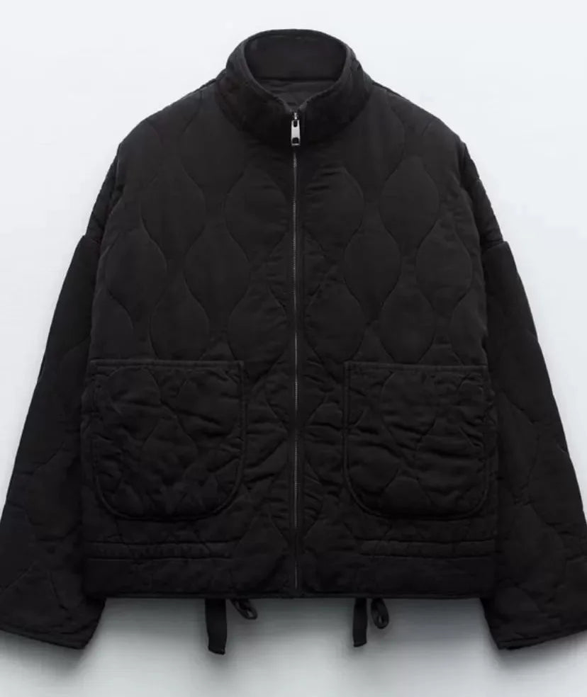 Veste matelassée vintage avec détails de couture classiques