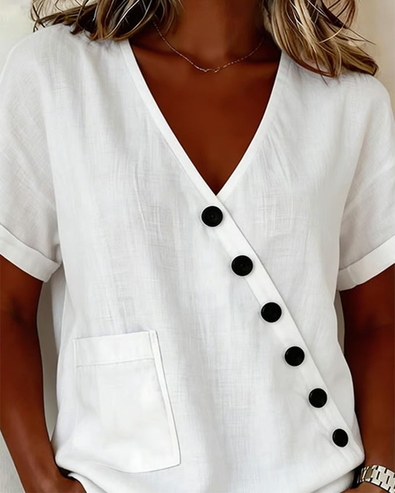 Blouse en coton à col en V avec patte de boutonnage diagonale