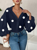 Blouse plissée femme coupe ample avec col tailleur vue de profil