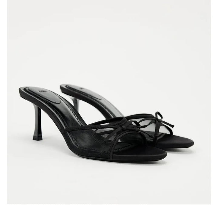 Isabelle Moreau® | Elegante Mesh-Kitten-Heels mit Schleife