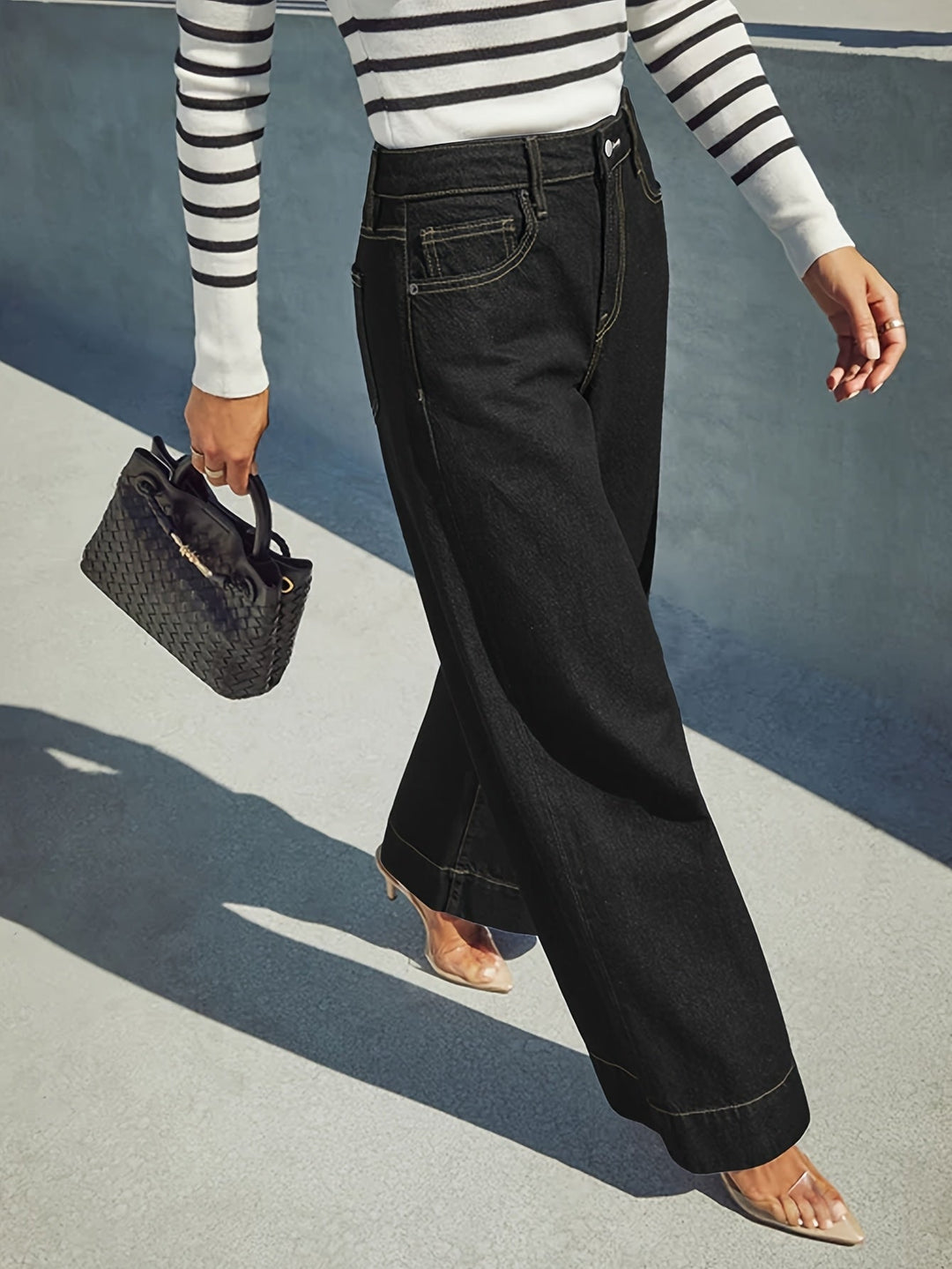 Jean en denim extensible taille haute à jambes larges avec ourlet retourné