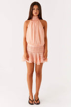 Robe courte drapée en satin avec col