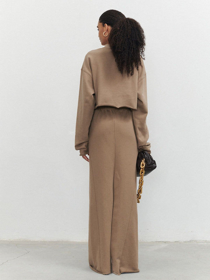 Sweatshirt court confortable pour un style chic décontracté