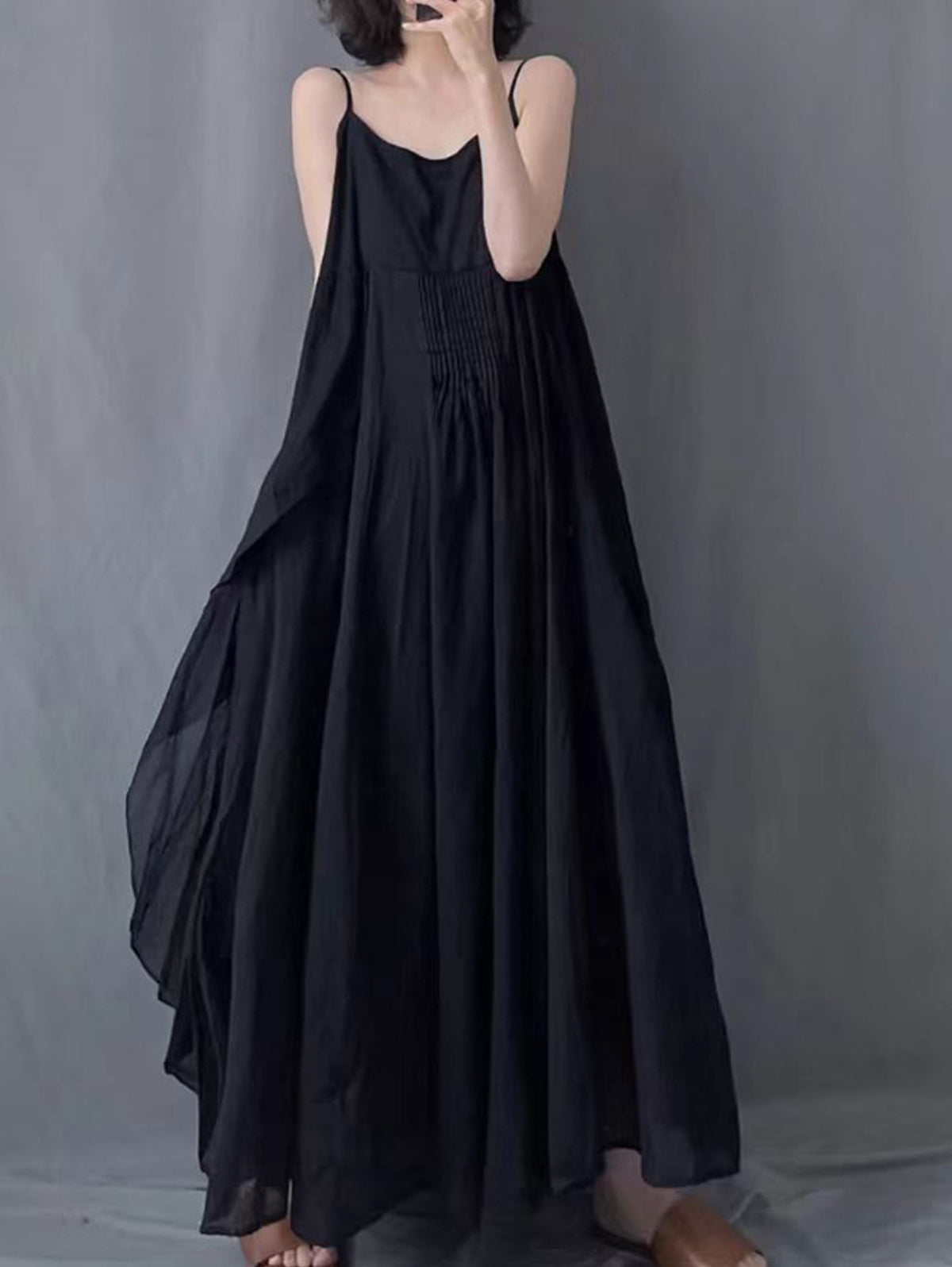 Sophie Paris | Robe Longue Plissée sans Manches