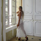 Robe longue en maille blanche à fleurs avec broderie florale