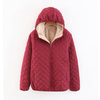 Veste matelassée à capuche avec doublure en peluche