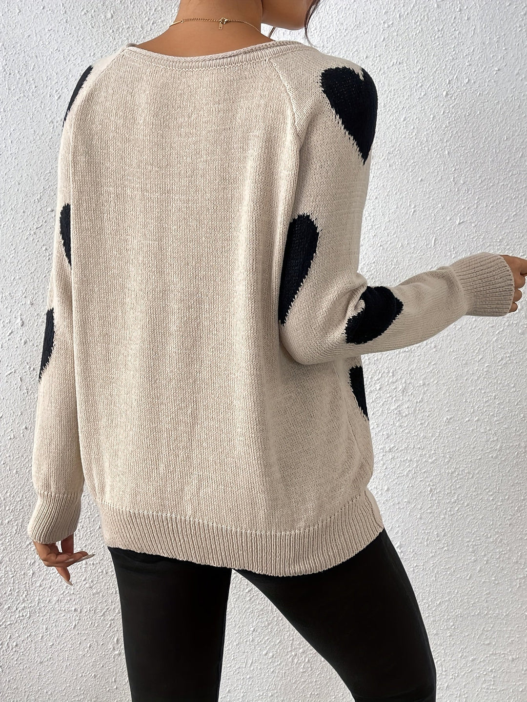 Pull confortable à motif cœur pour un style hivernal romantique