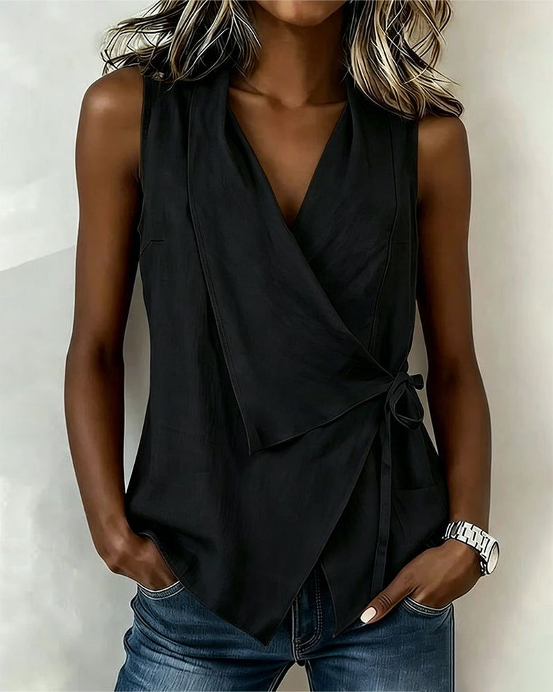 Blouse sans manches portefeuille pour femmes
