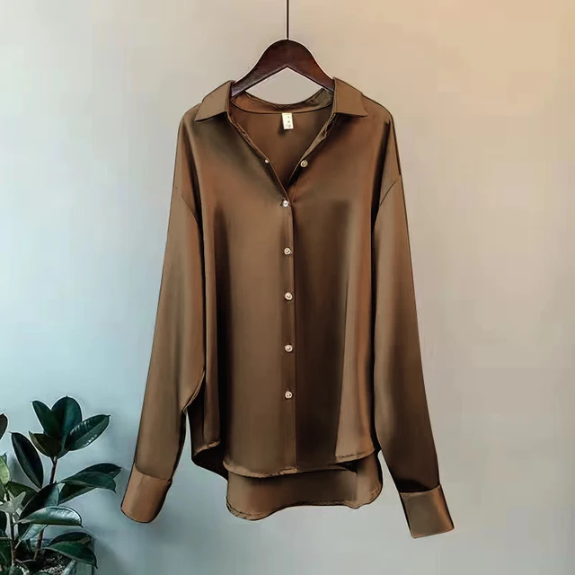 Blouses en satin