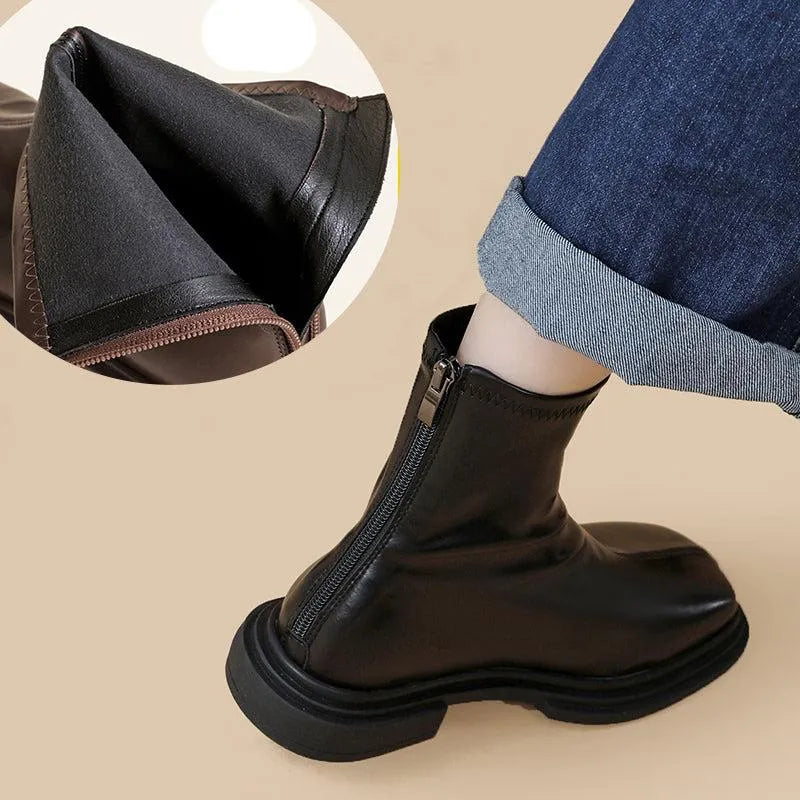 Bottines Minimalistes à Bout Carré