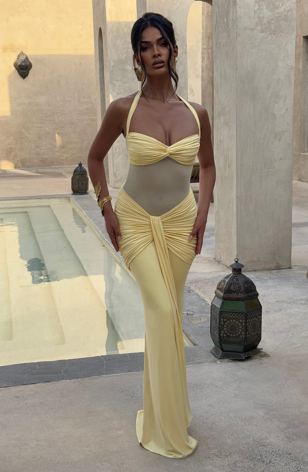 Robe Maxi Vixen sans Manches à Col V