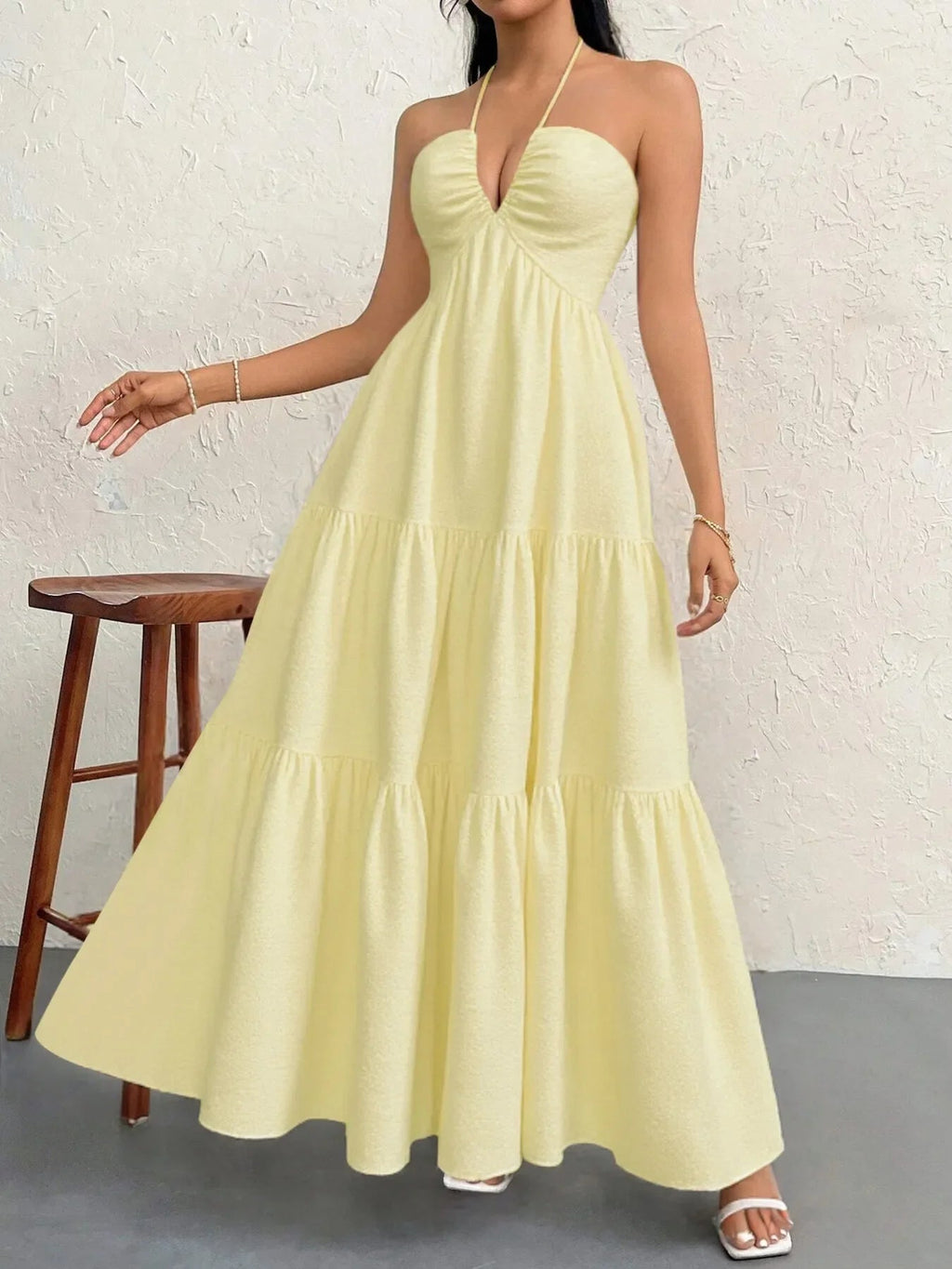 Robe Longue À Étage Dos Nu à Col Halter