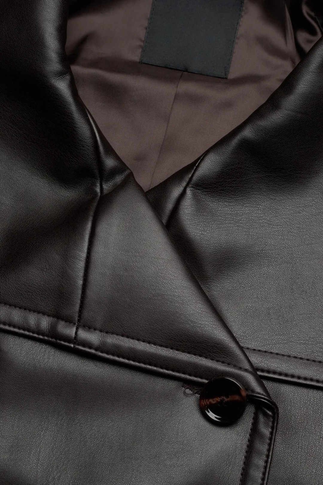 Veste coupe-vent légère et élégante