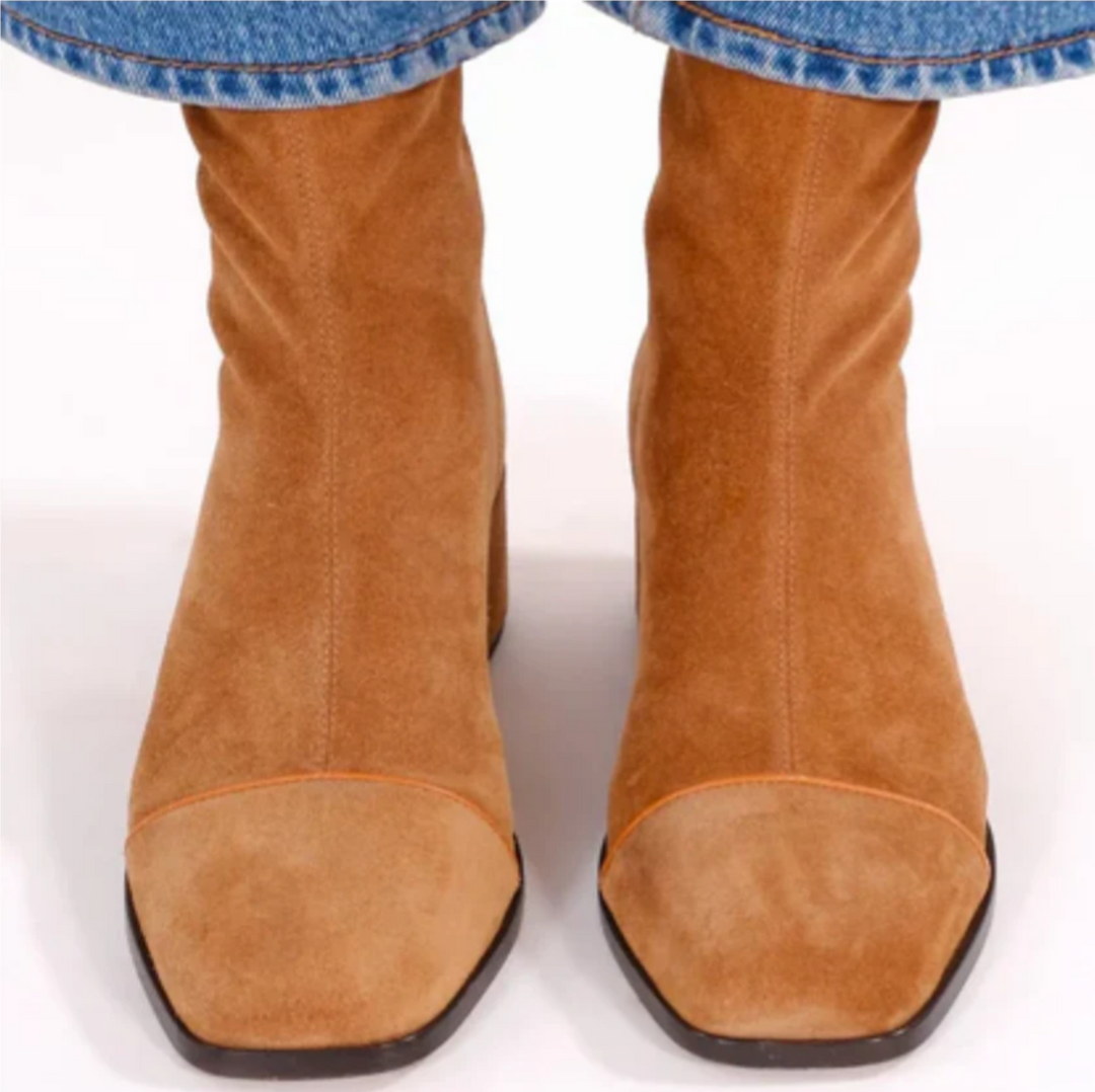 Bottes à talons élégantes