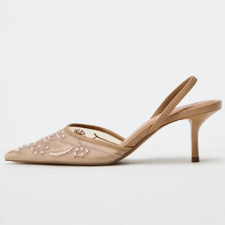 Isabelle Moreau® | Bestickte Slingback-Heels mit floralen Details