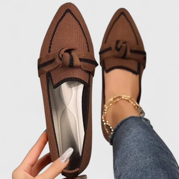 Paire de mocassins femme décontractés avec détail nœud sur l'empeigne