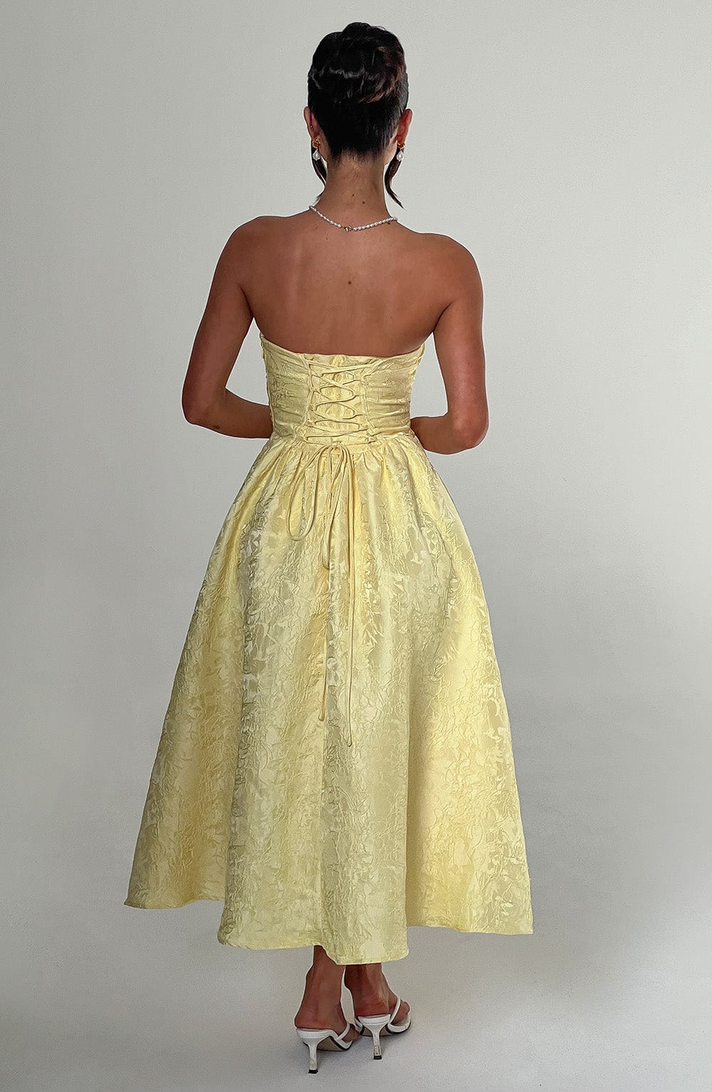Robe midi bustier en jacquard floral citron