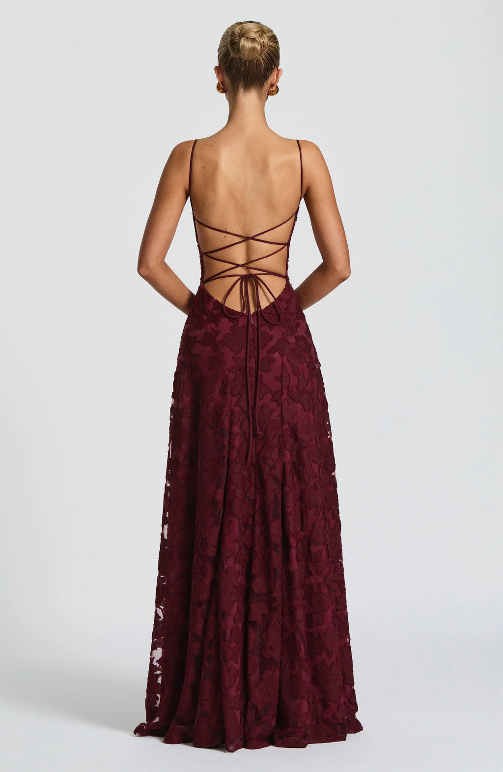 Robe Maxi Louise sans manches avec silhouette fluide