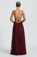 Robe Maxi Louise sans manches avec silhouette fluide