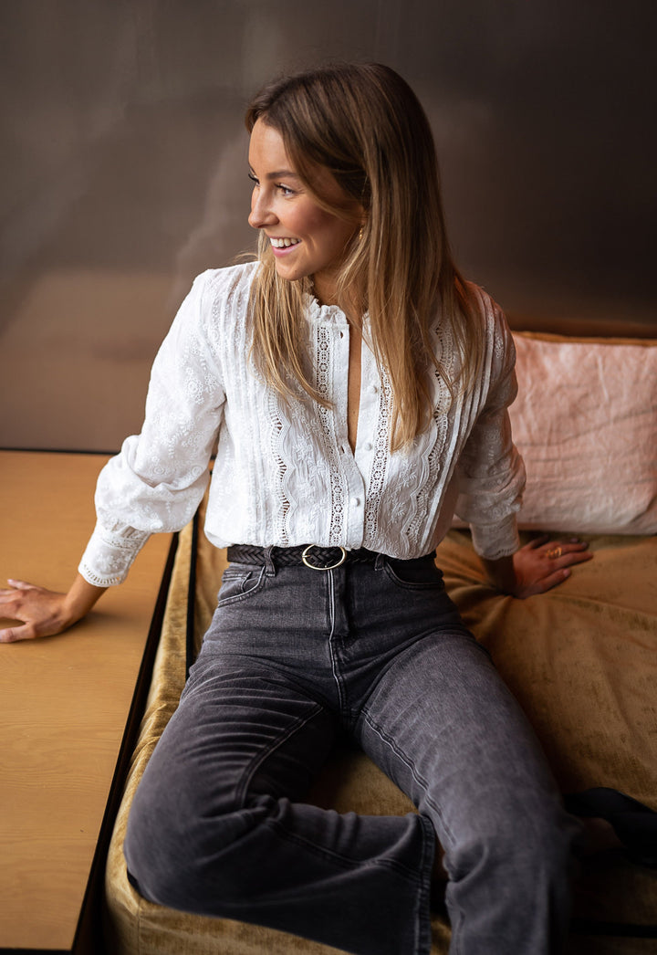 Chemise à boutons brodée style décontracté chic