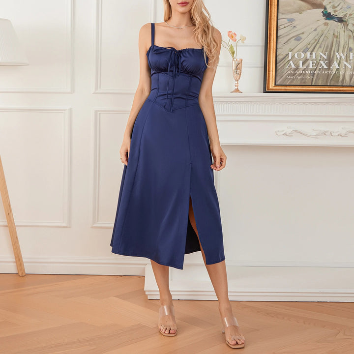 Pauline Laurent® | Robe satinée midi à bretelles fines