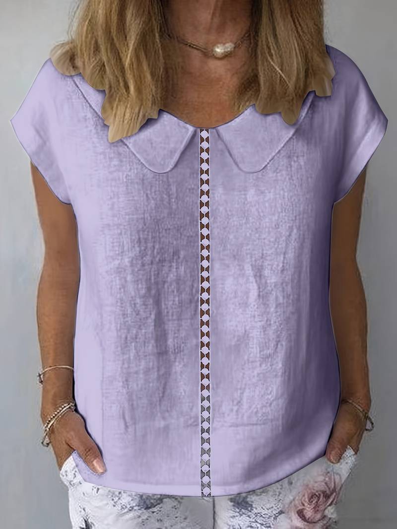 Pull en tricot à manches courtes avec col orné de dentelle