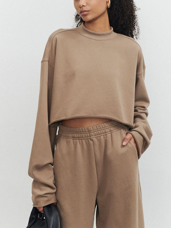 Sweatshirt court confortable pour un style chic décontracté
