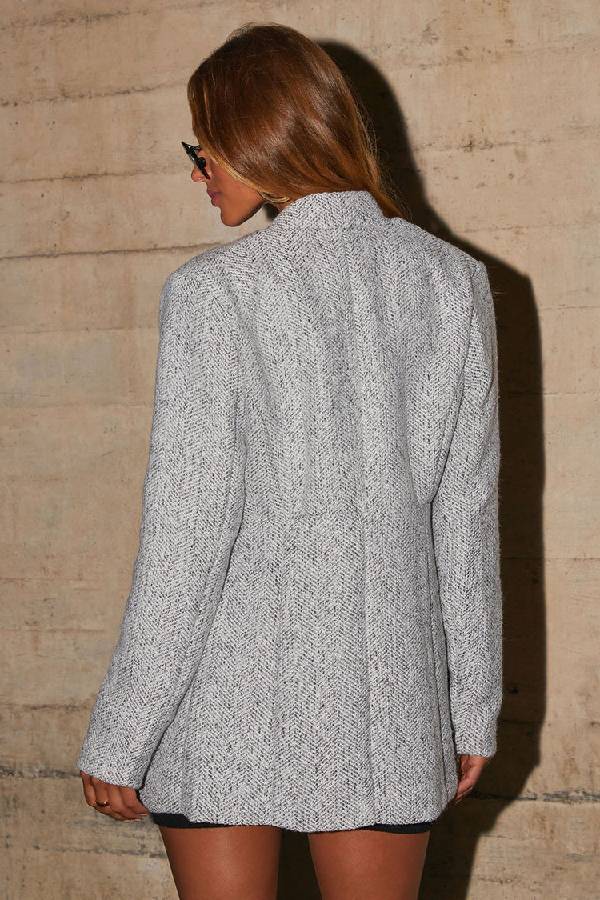 Manteau Gris Chiné Chic avec Poches pour un Style Quotidien