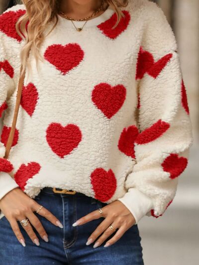 Pull-over tricoté motif cœur douillet