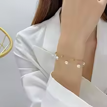 Alice Leroy® | Bracelet délicat à perles d'eau douce