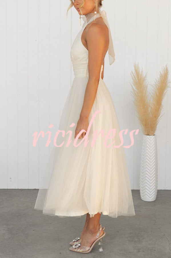 Robe longue en tulle à col licou avec détails froncés